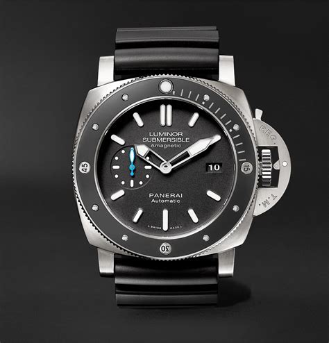 panerai submersible watch